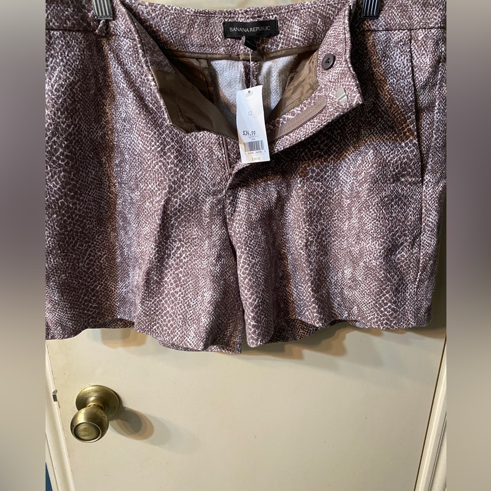 Banana Republic